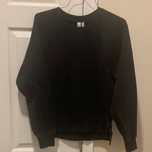 Zella Women's Black Crew Neck sweatshirt